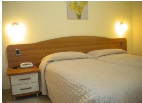 Hotel Ristorante Sbranetta Rozzano Δωμάτιο φωτογραφία